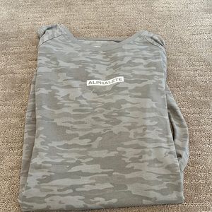 Grey camo Alphalete t shirt in size large